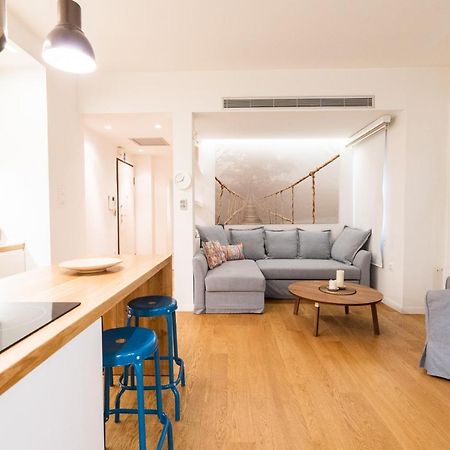 Apartamento Liv - Elegant Studio In The Heart Of Kolonaki Atenas Exterior foto