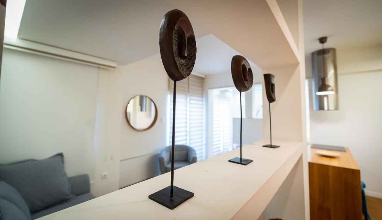 Apartamento Liv - Elegant Studio In The Heart Of Kolonaki Atenas Exterior foto